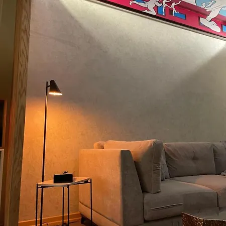 Apartman Art- Partment By Gabriel